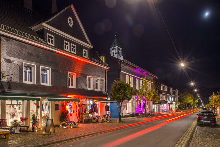 Candlelight Shopping